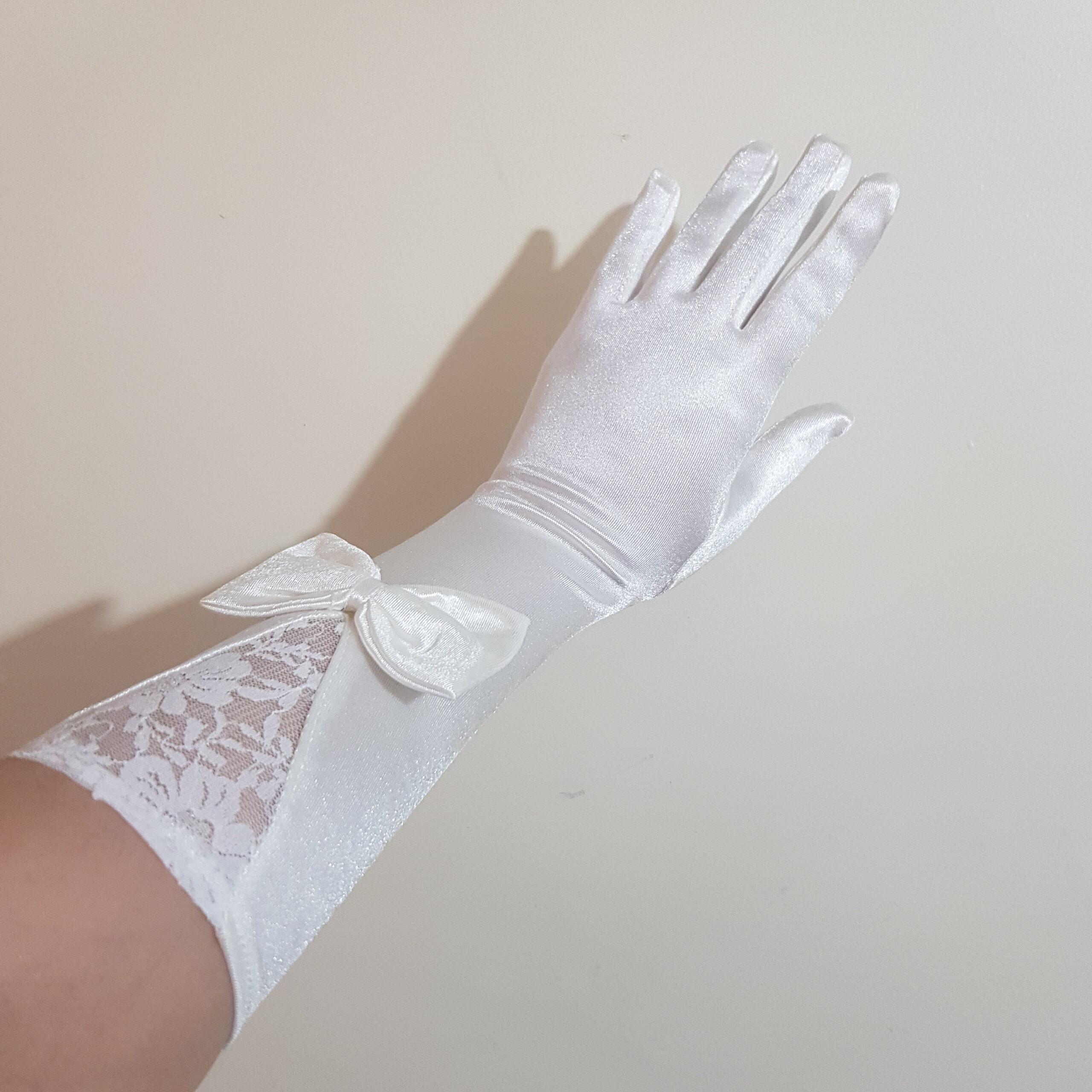 دستکش سفید مجلسی