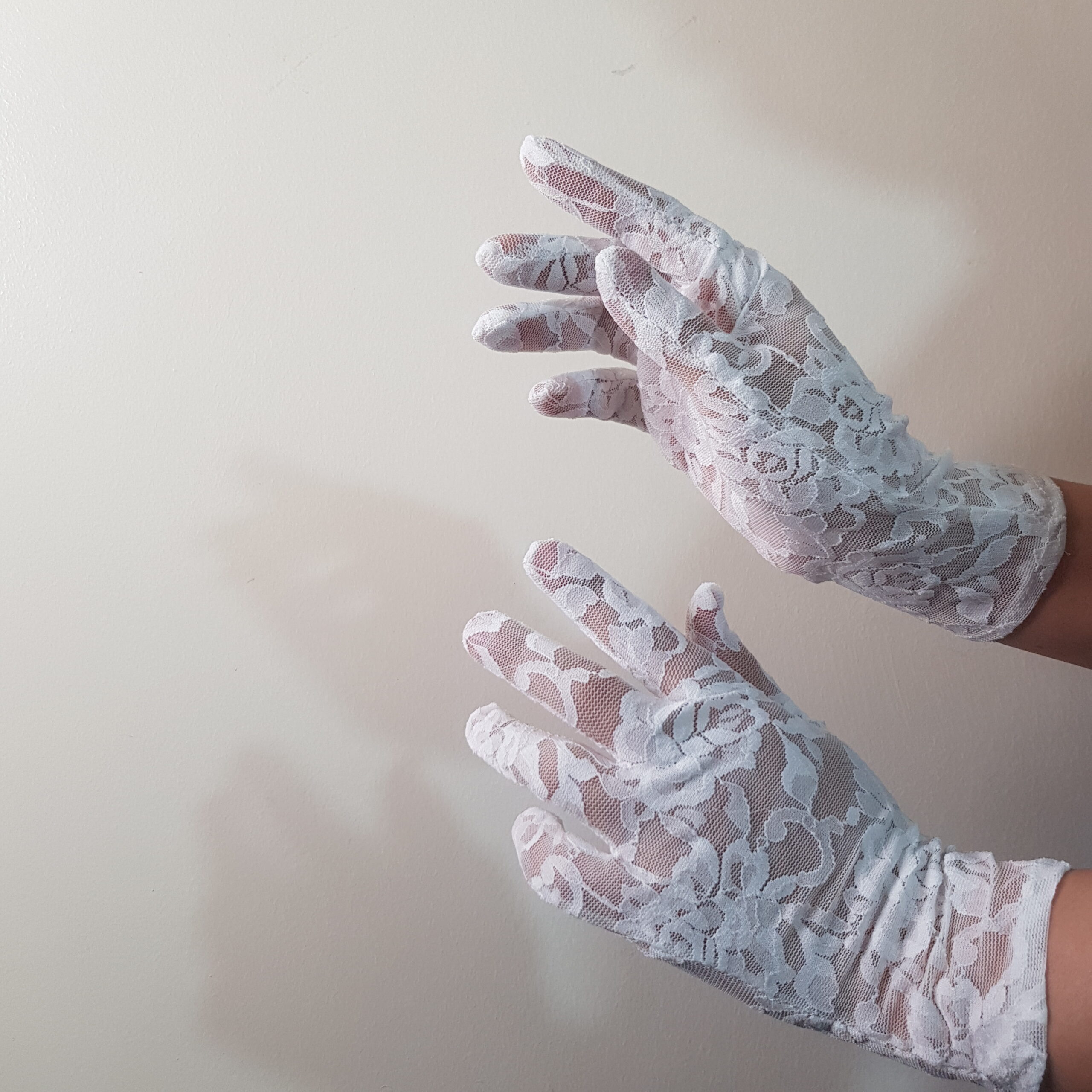 دستکش دانتل عروس